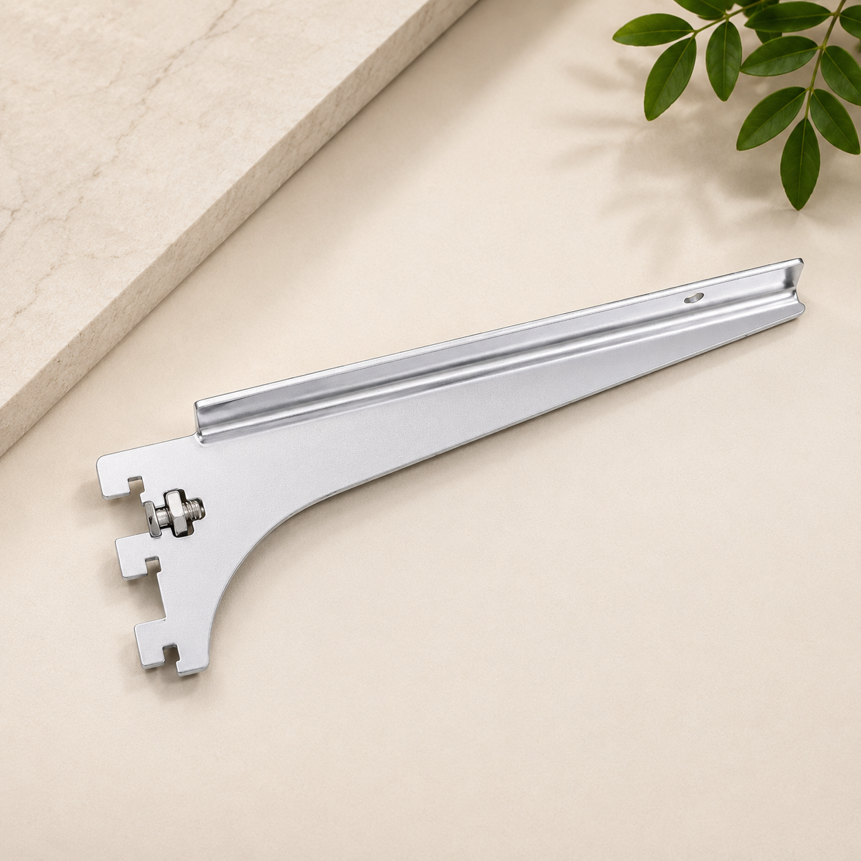 Bracket Chanel Iron